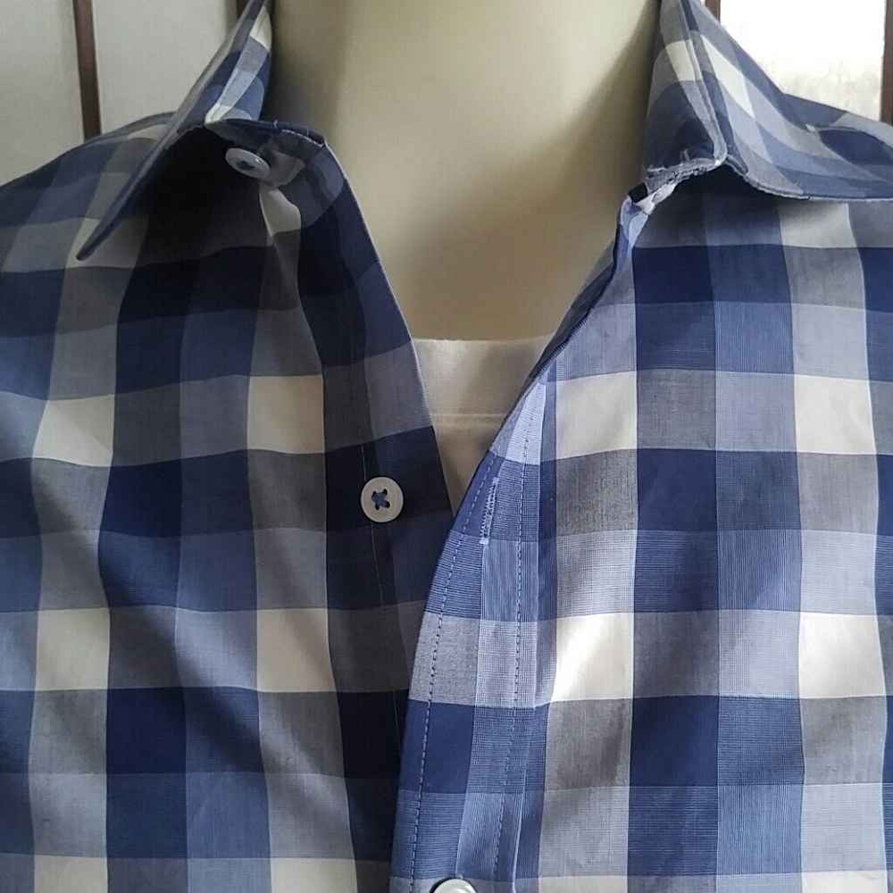 Shirt - Picture 3 of 6